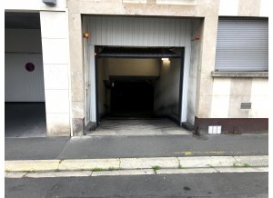 Place de parking à louer : 42 Rue Jean Nicolle, 78500 Sartrouville, France
