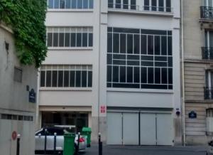 Place de parking à louer : 13 Rue Chevert, 75007 Paris, France