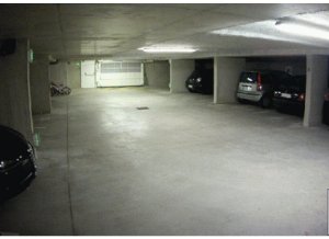 Location de Parking abrité : 16 Rue Olympe de Gouges, Riorges, France