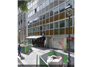Place de parking à louer : 9 Cour des Petites Écuries, Paris, France