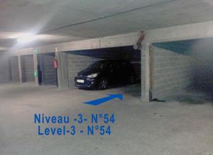 Place de parking à louer : 67 Rue de Normandie, Courbevoie, France