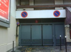 Place de parking à louer : 102 Rue Saint-Maur, Paris, France