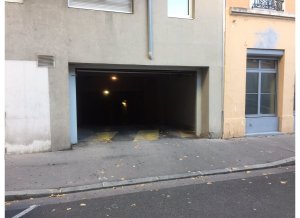 Photo du parking 5 Rue Smith, 69002 Lyon, France
