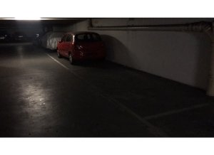 Location de Parking abrité : 6 Square Léon Blum, 92800 Puteaux, France