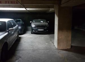 Location de Parking abrité : 35 Rue du Commandant René Mouchotte, Paris, France