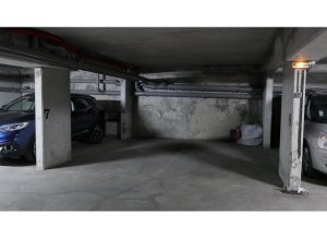 Photo du parking 12 Rue Victor Hugo, 93500 Pantin, France