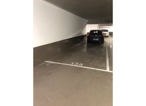 Location de Parking abrité : 108 Rue de la République, Puteaux, France