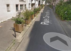 Place de parking à louer : 54 Rue Léon Frot, Paris, France