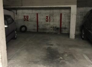 Place de parking à louer : 21 Rue Pasteur, Le Mans, France
