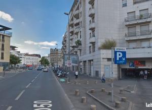 Place de parking à louer : 28 Boulevard Gambetta, 92130 Issy-les-Moulineaux, France