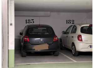 Photo du parking 20 Rue De Naples, 75008 Paris, France
