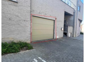 Location de Parking abrité : Sint-Stefaanstraat 1, 1932 Zaventem, Flemish Brabant, Belgium
