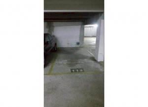 Location de Parking abrité : 70 Rue D'estienne D'orves